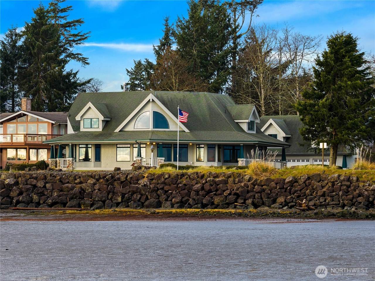 317 Captain Gray Court - Photo 1