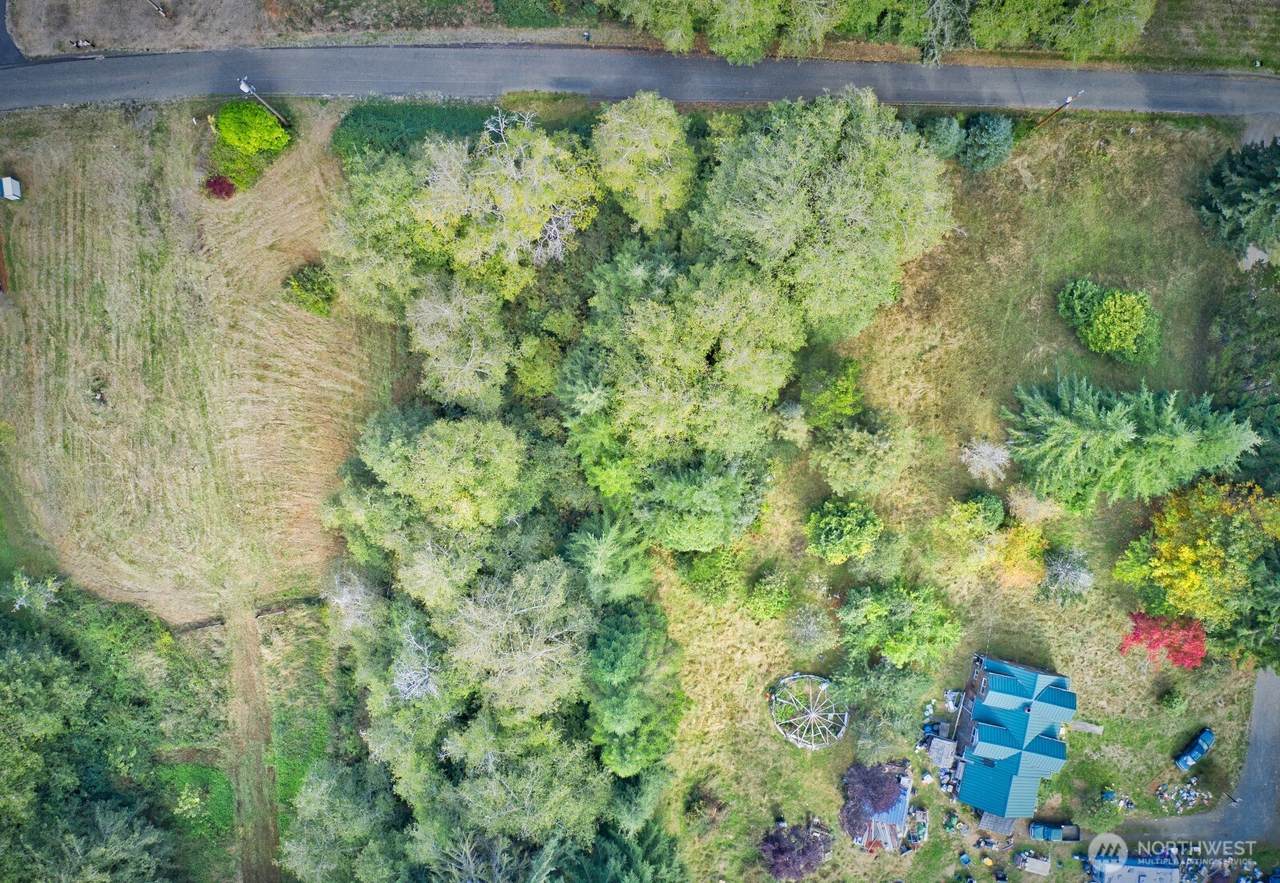 71 Chenois Valley Road - Photo 1