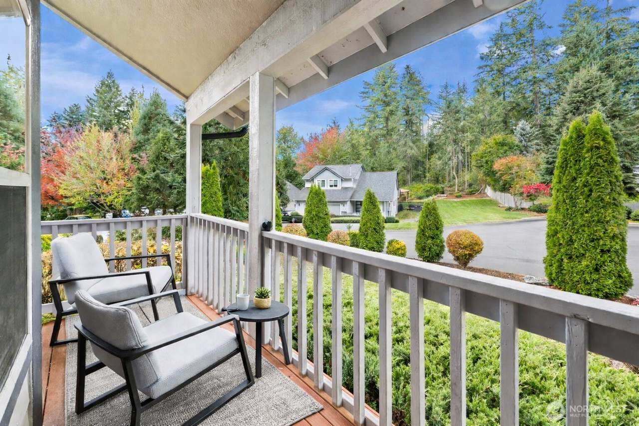 6615 65th Ave - Photo 1