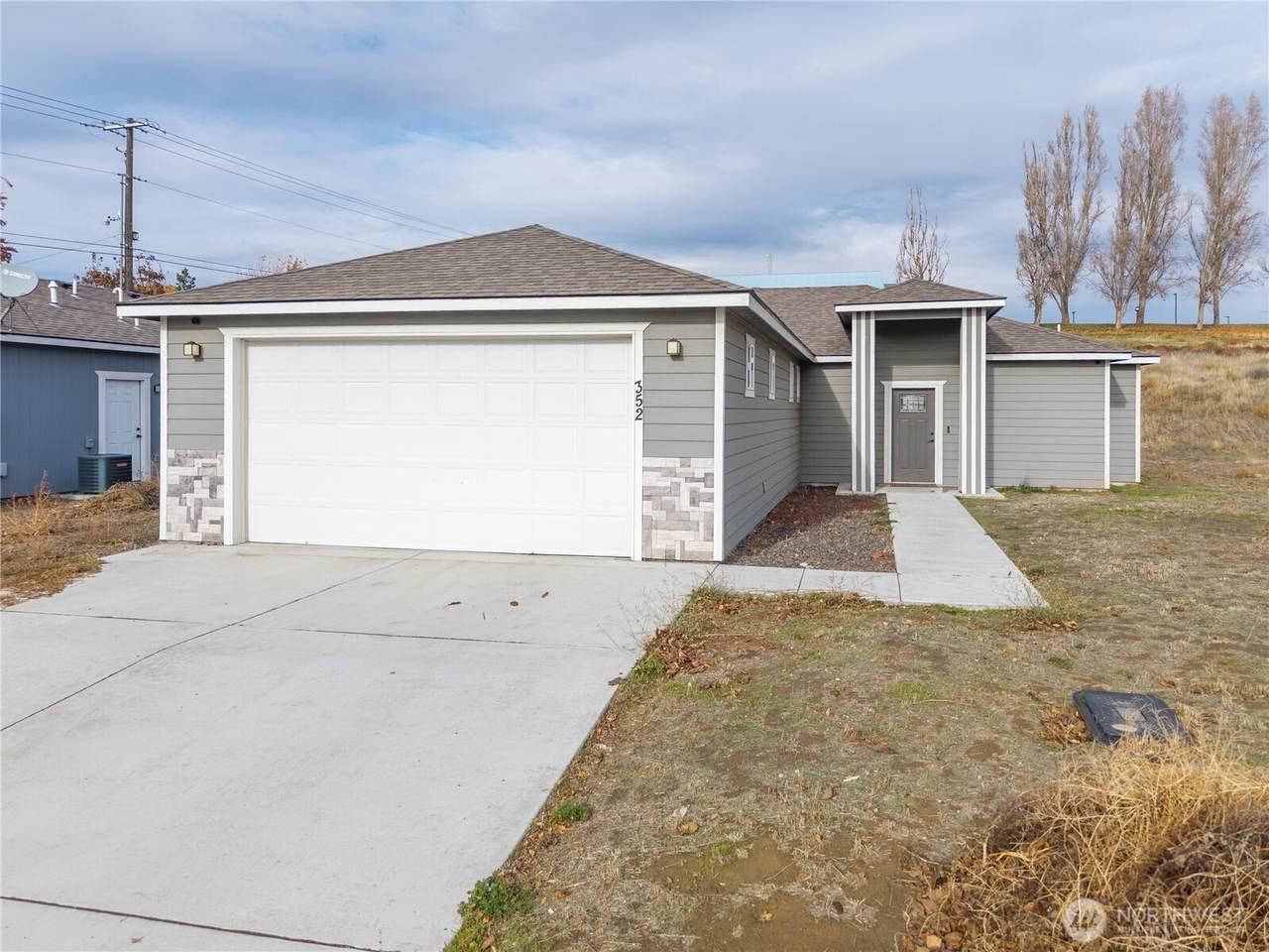 352 Davis Street - Photo 1