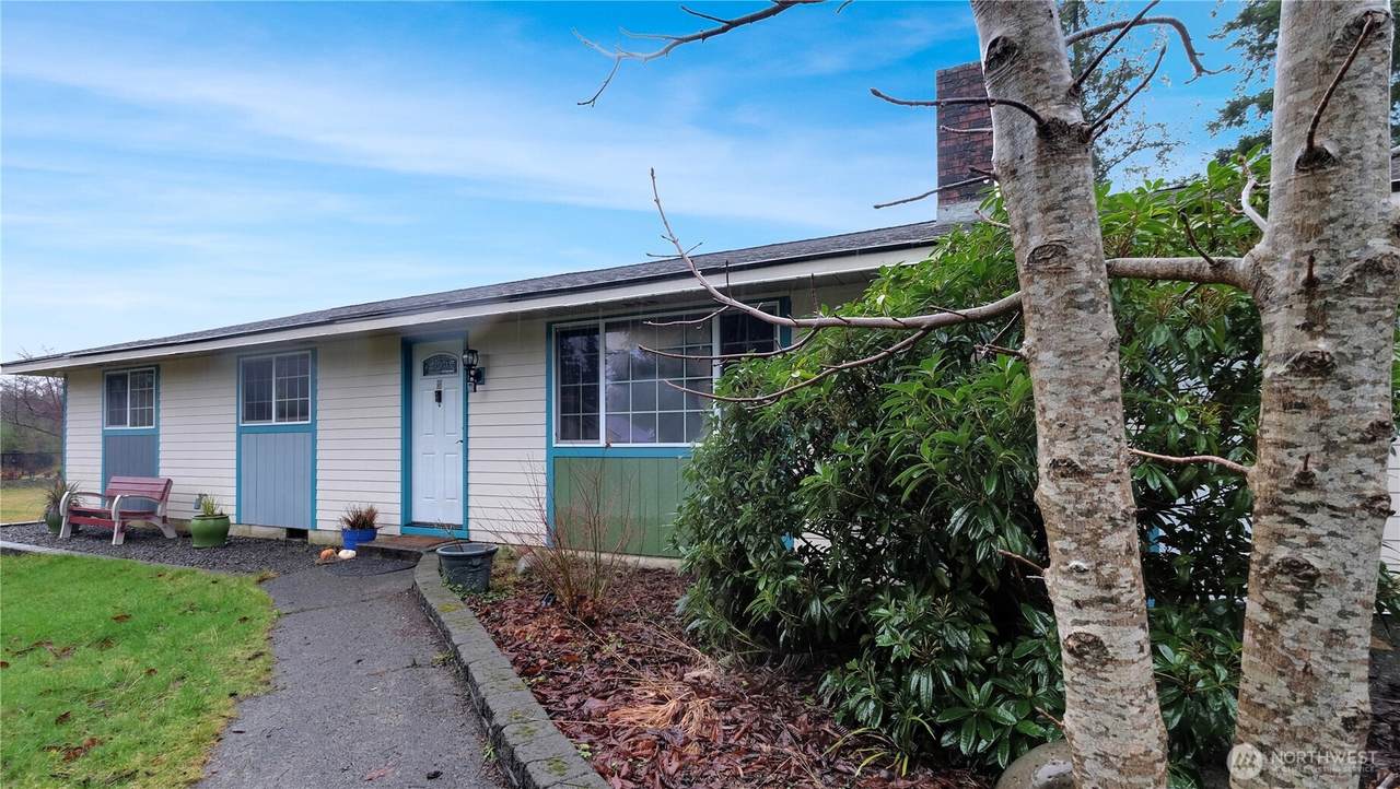 393 Flora Place - Photo 1