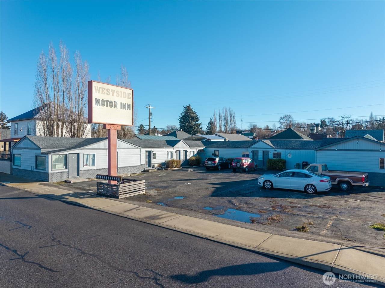 407 1st Avenue - Photo 1
