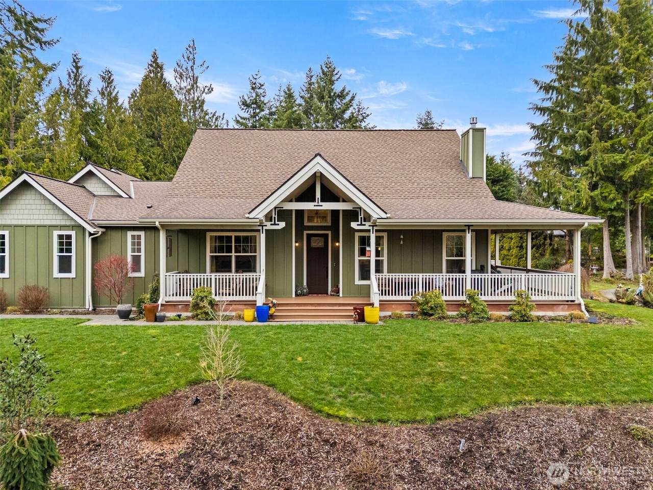 20 Dunsmuir Road - Photo 1