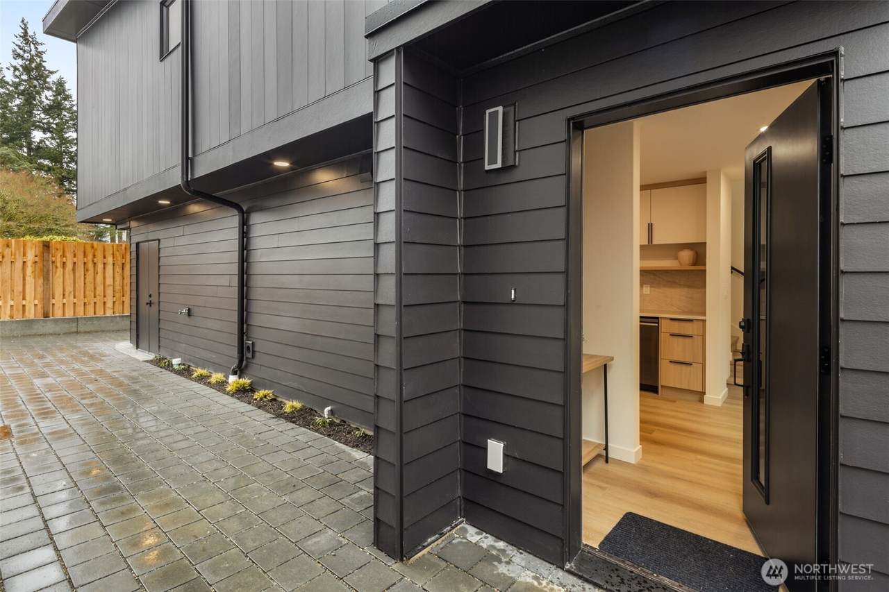 14035 Densmore Avenue - Photo 1