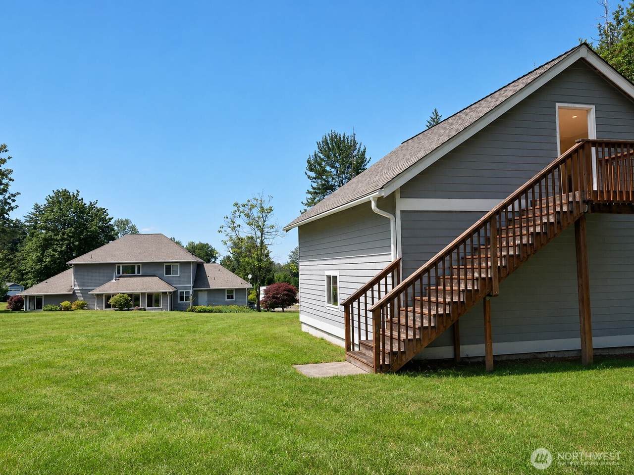 23119 110th Avenue - Photo 1
