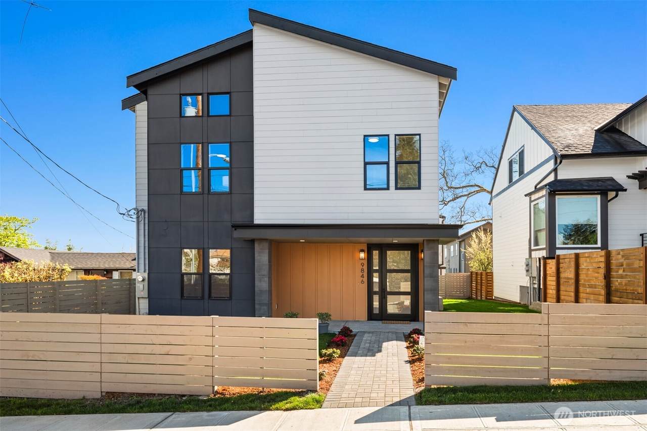 9846 62nd Avenue - Photo 1