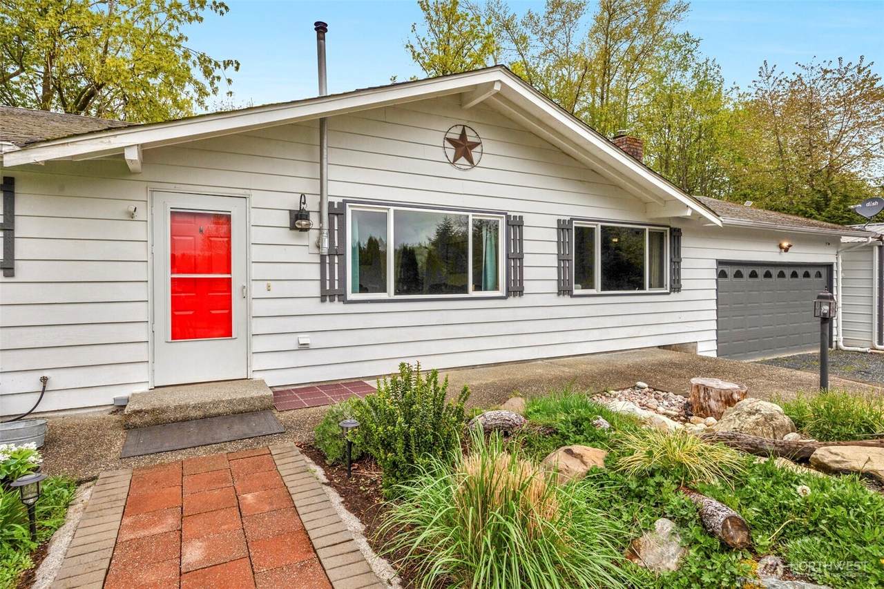 18002 19th Avenue - Photo 1