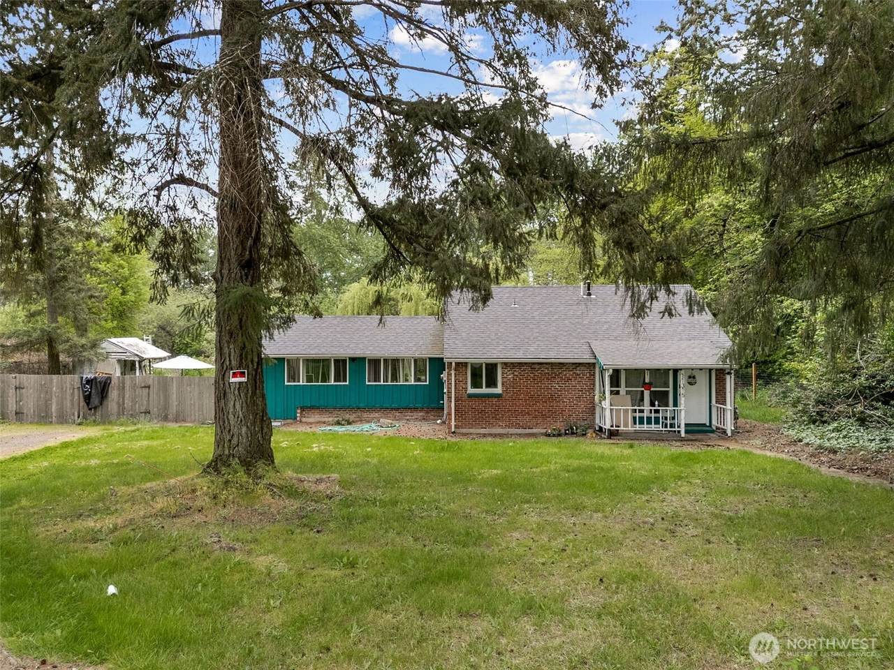11315 D Street - Photo 1