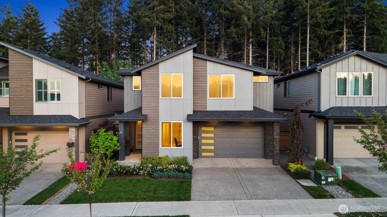 13409 Edmunds Parkway - Photo 1