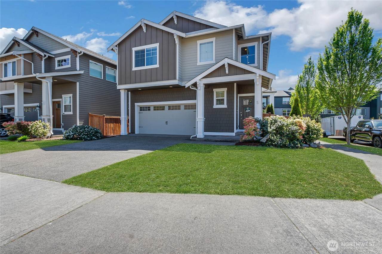 8905 Corona Street - Photo 1