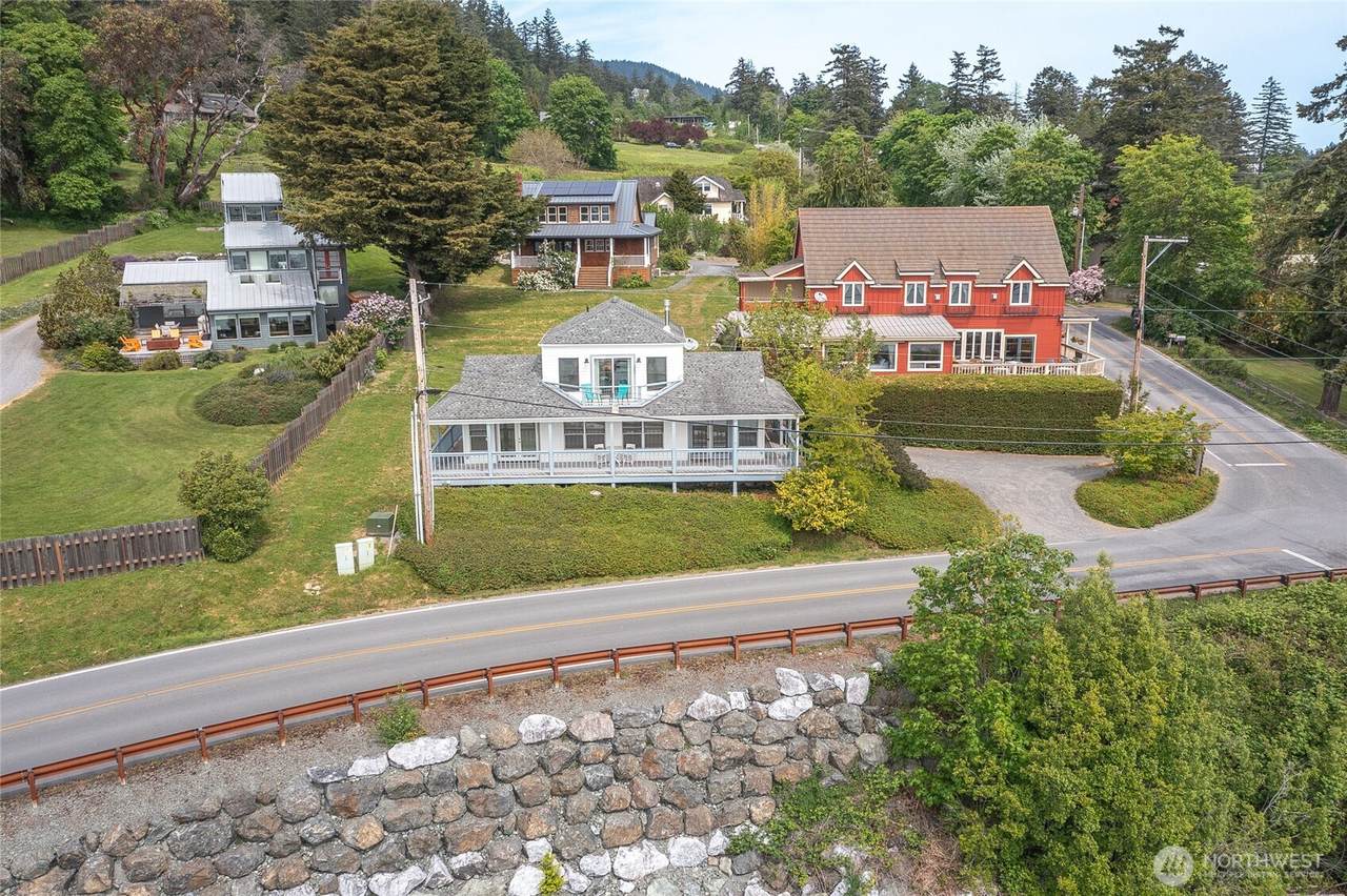 942 Deer Harbor Road - Photo 1