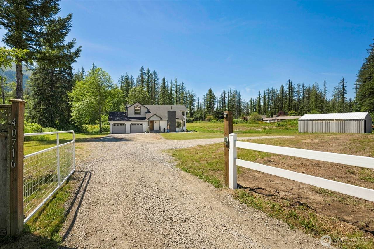 40716 Dorman Road - Photo 1