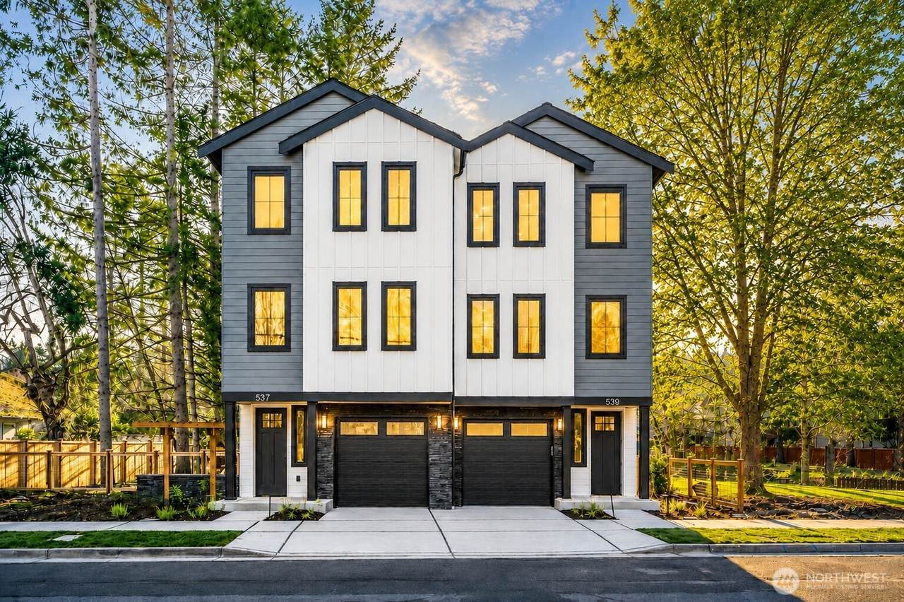 537 Juniper Street - Photo 1