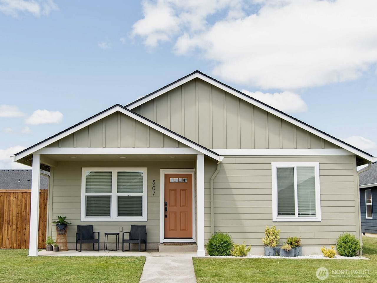 507 Powell Avenue - Photo 1