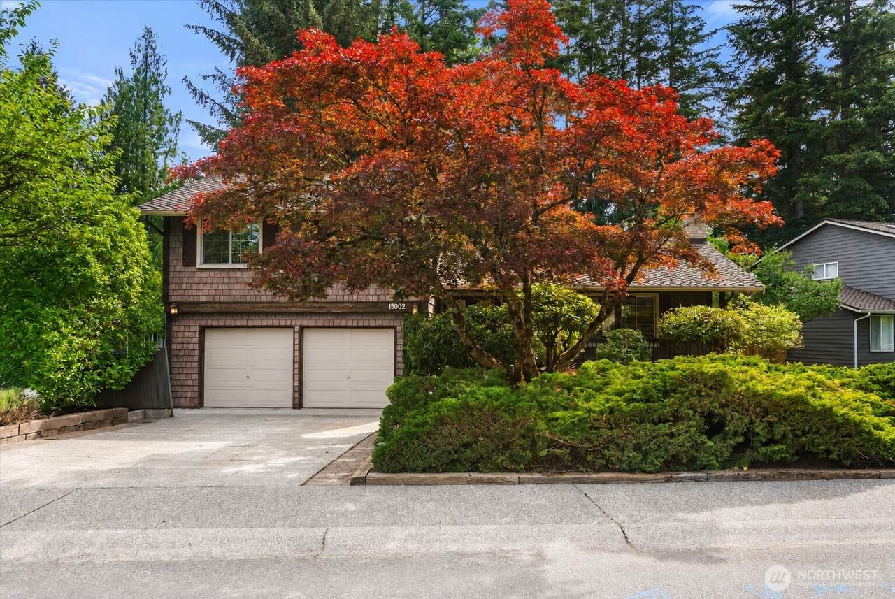 15002 171st Street - Photo 1