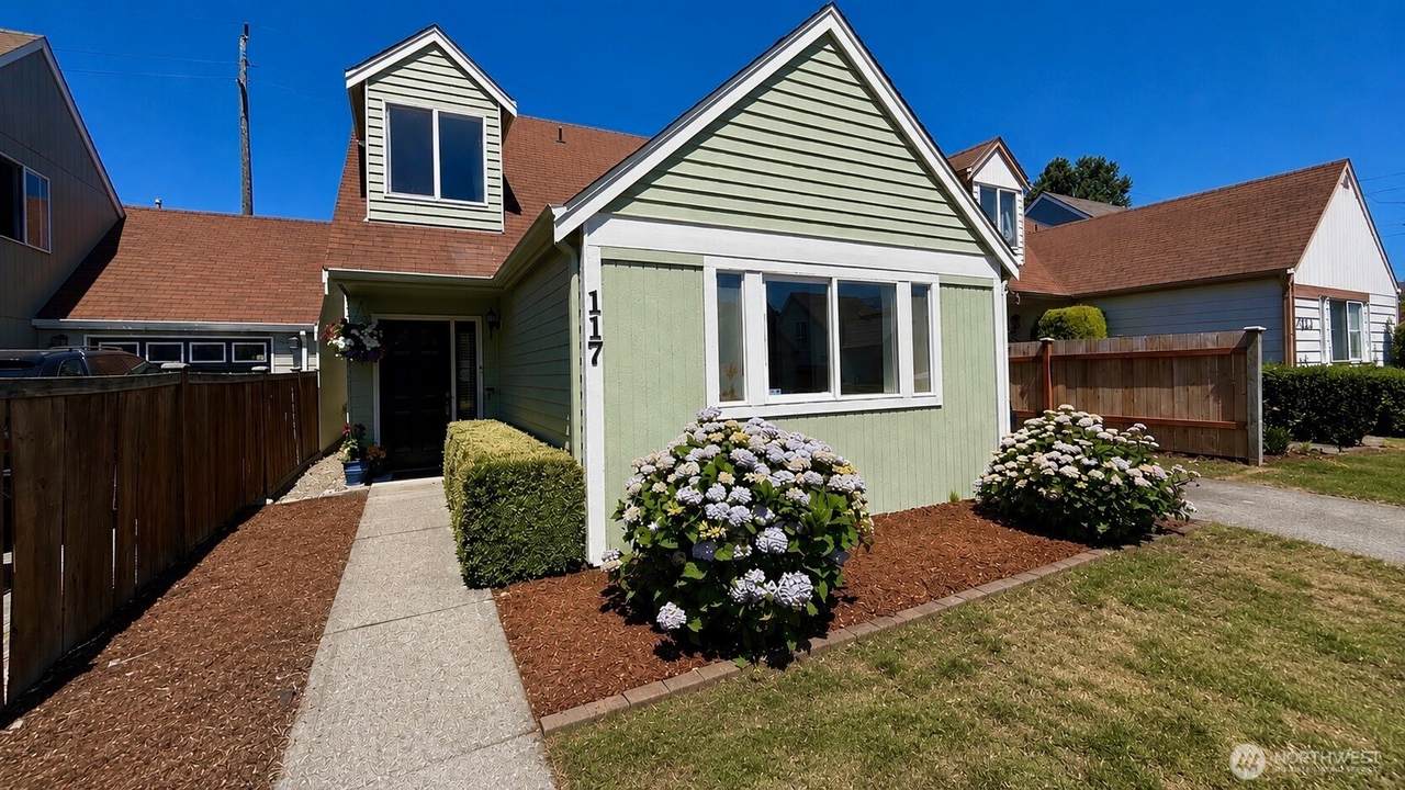 117 99th Street Court - Photo 1