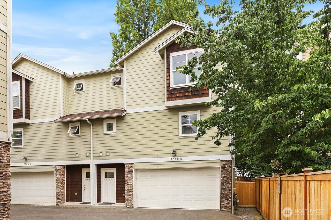 17520 12th Avenue - Photo 1