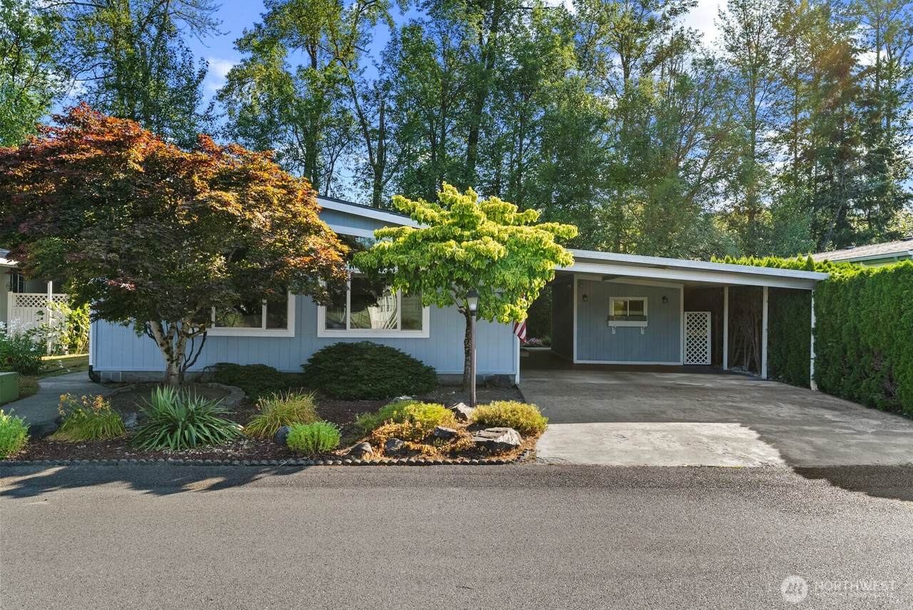 836 Harman Way - Photo 1