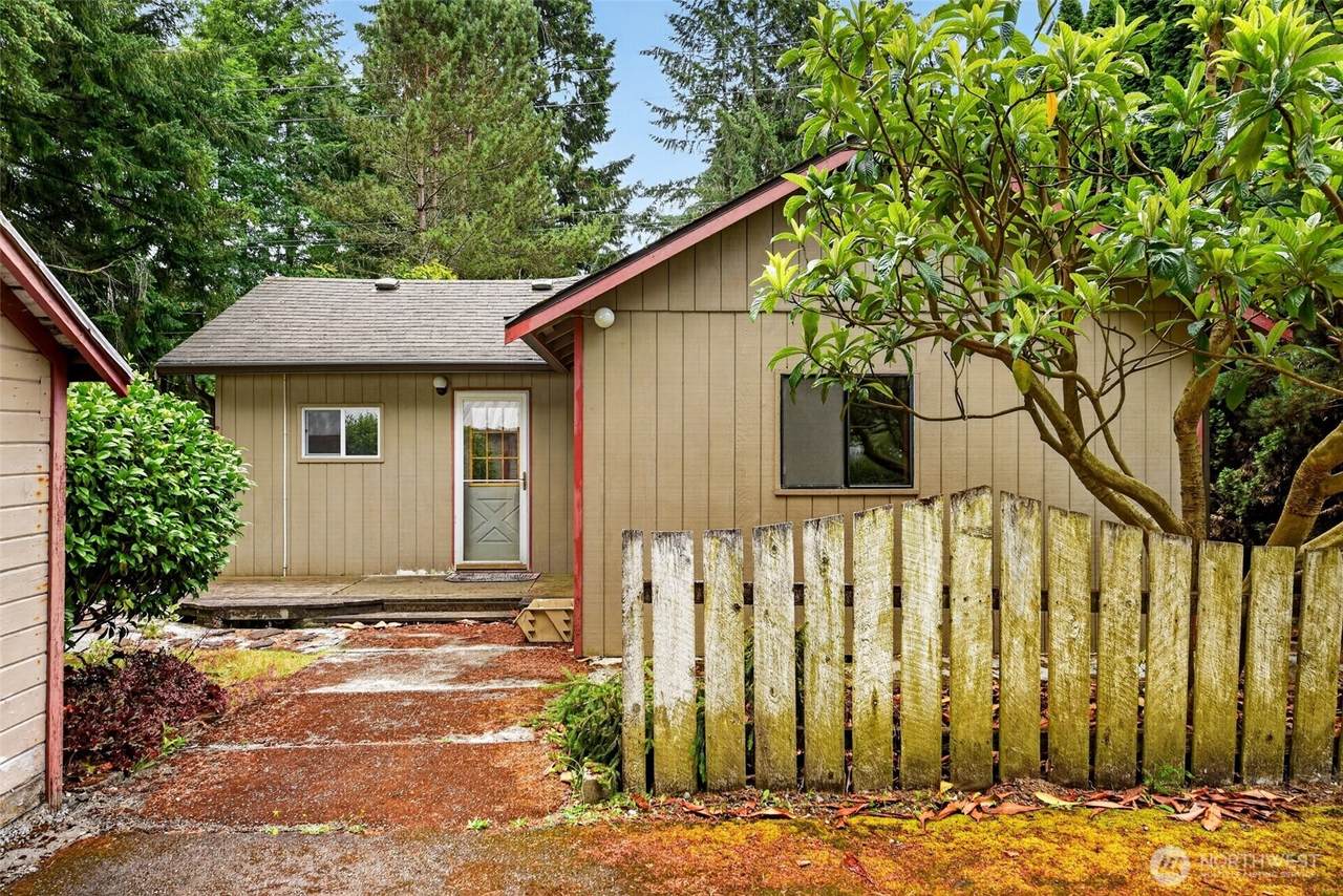 3424 26th Avenue - Photo 1