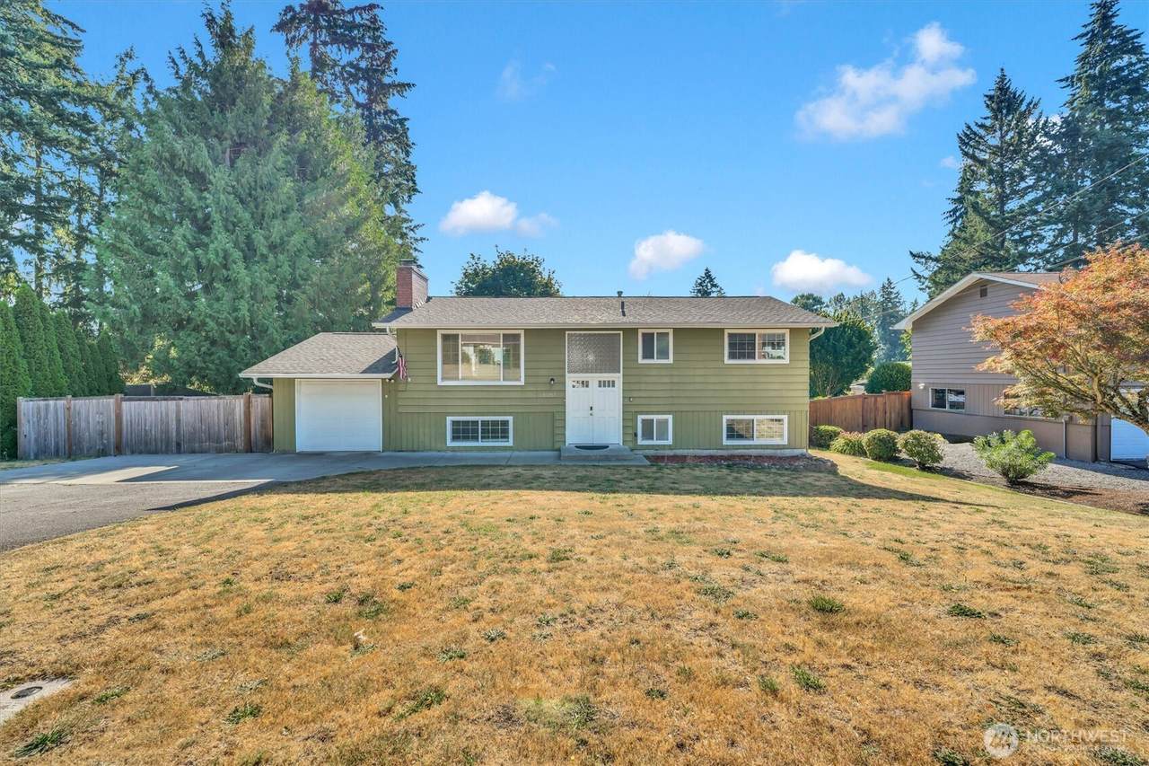 10207 64th Avenue Ct - Photo 1