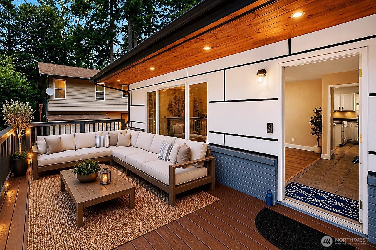 37110 5th Ave Sw - Photo 1
