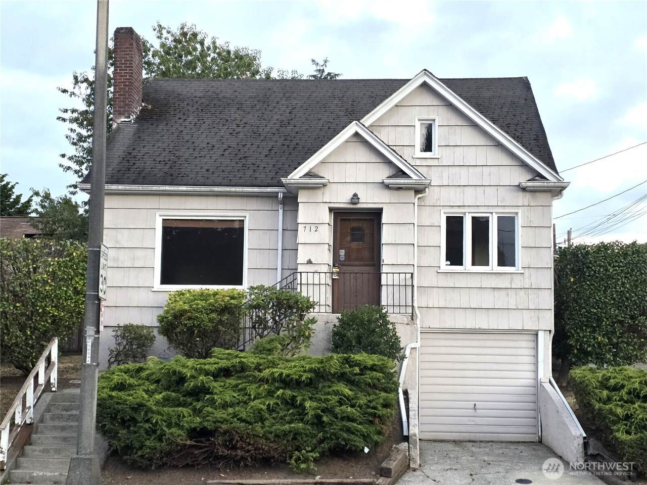 712 Union Avenue - Photo 1
