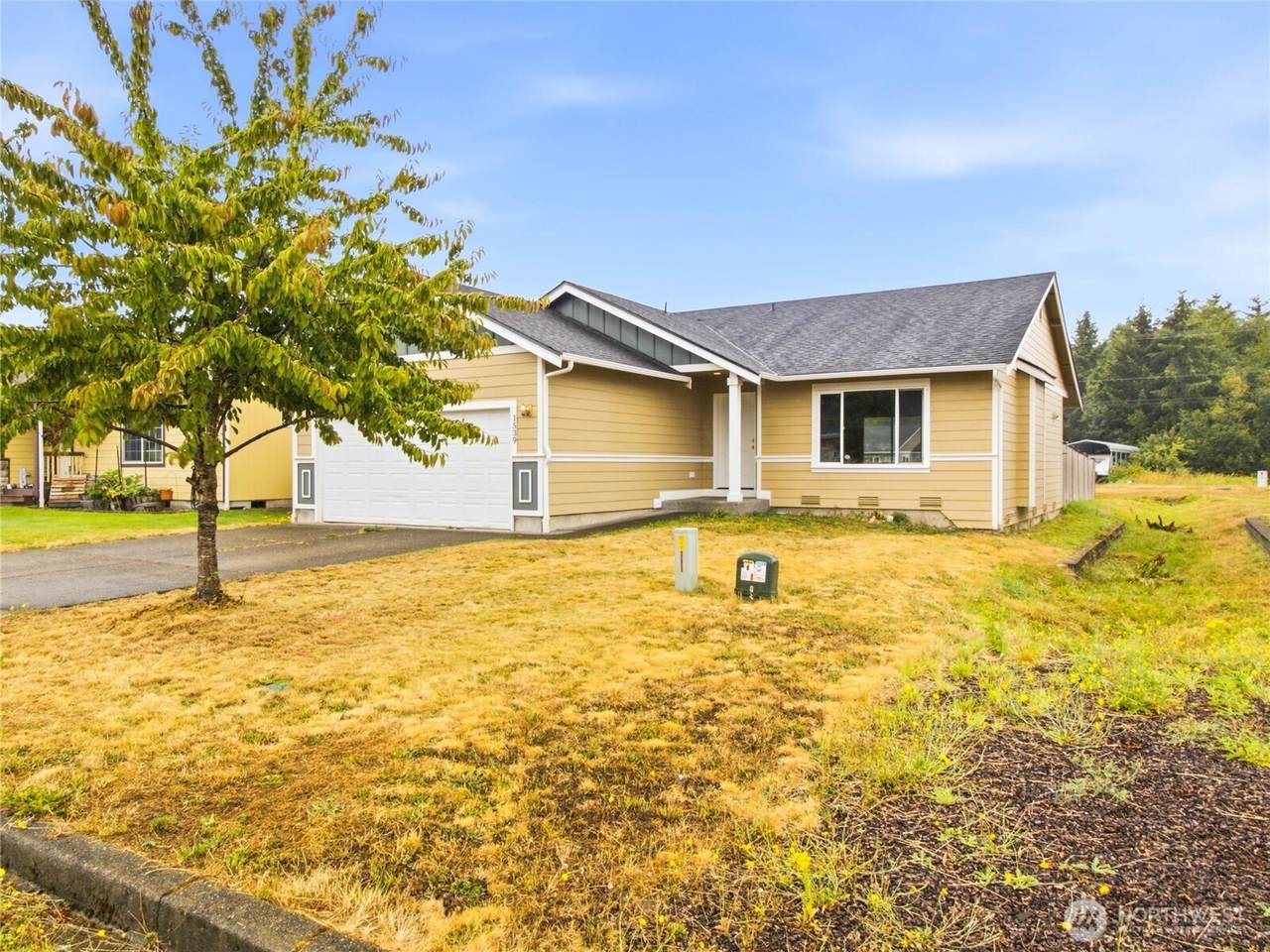 1539 5th Street - Photo 1