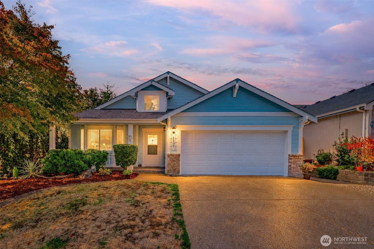 1107 Georgetowne Drive - Photo 1