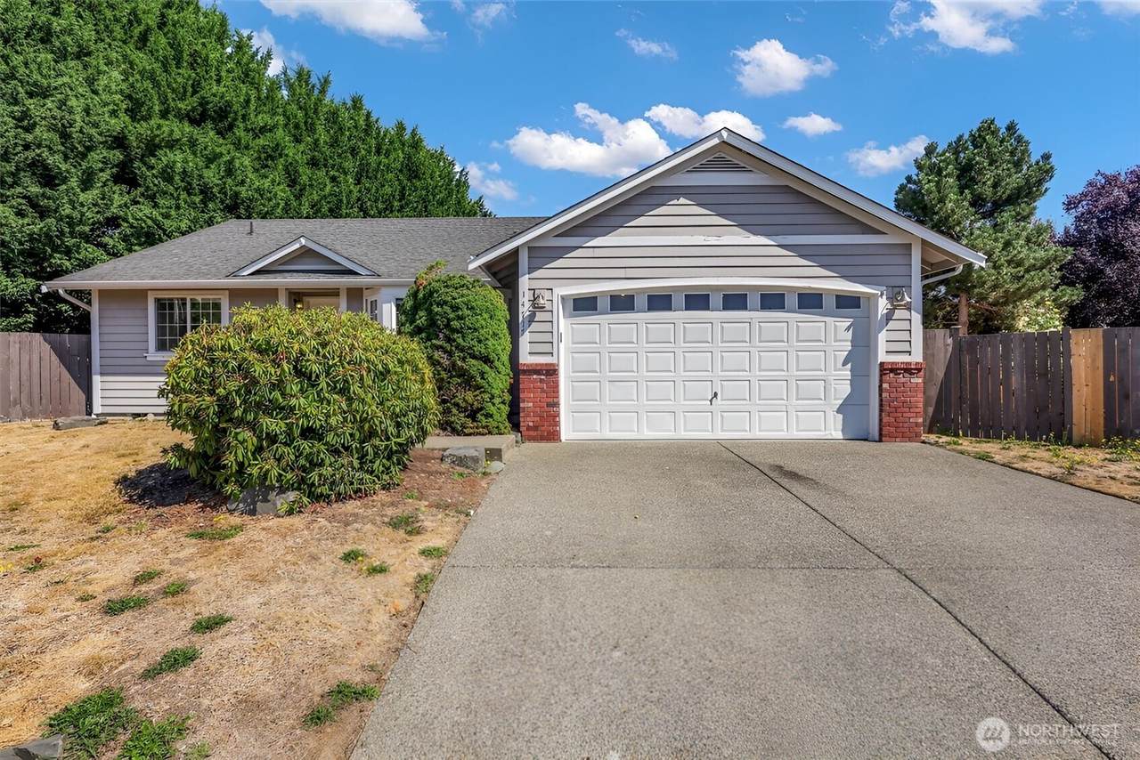 14717 147th Street - Photo 1