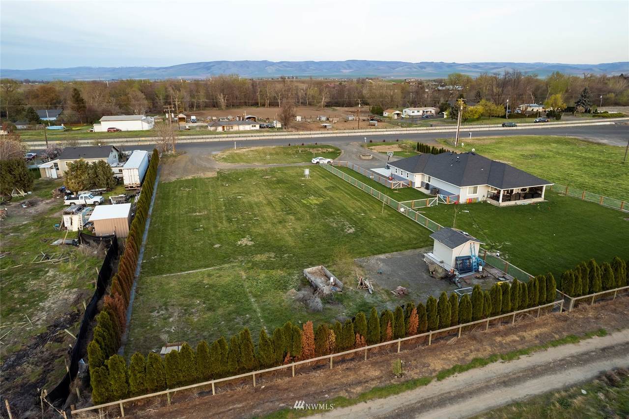 180 Frontage Road - Photo 1