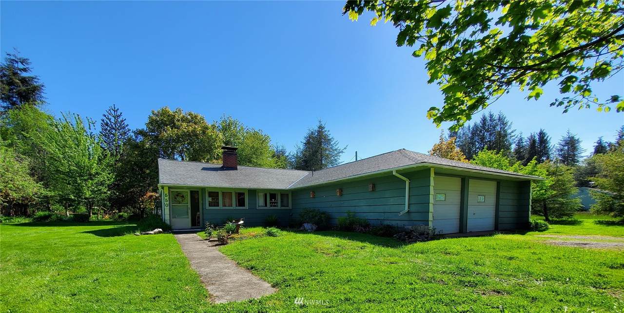 550 F Street - Photo 1