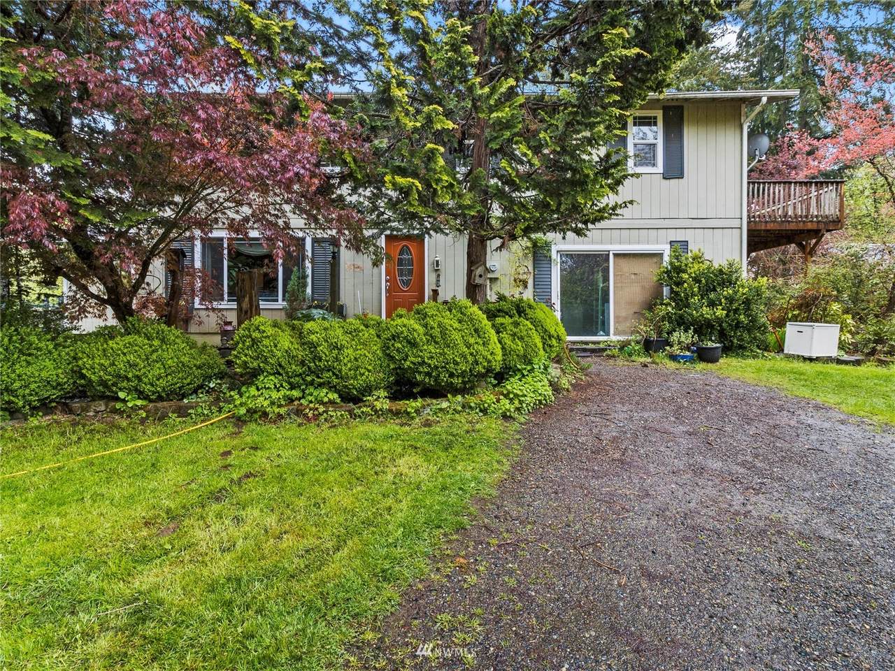12405 Bronson Street - Photo 1