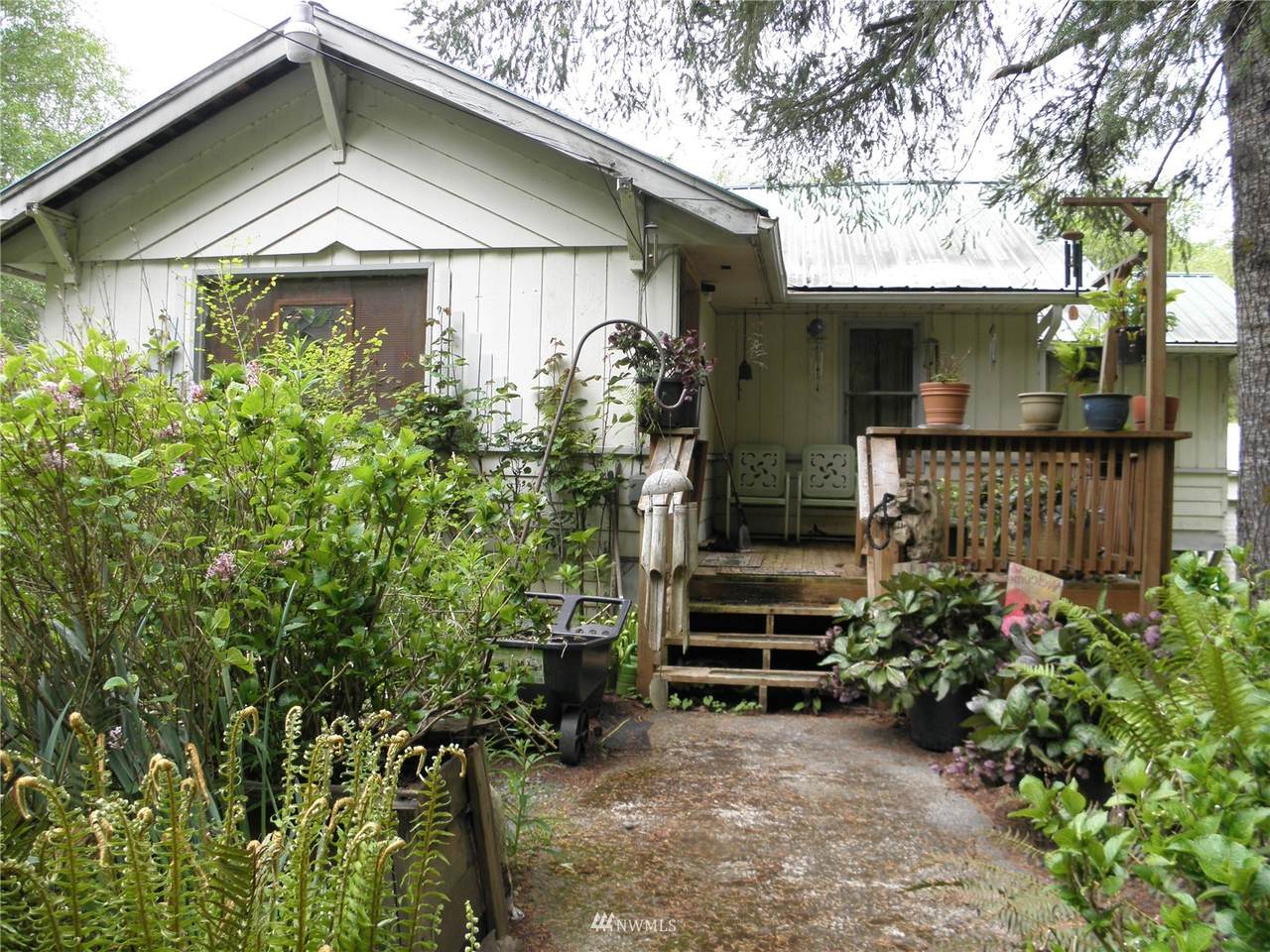 829 Wynooche Valley Road - Photo 1