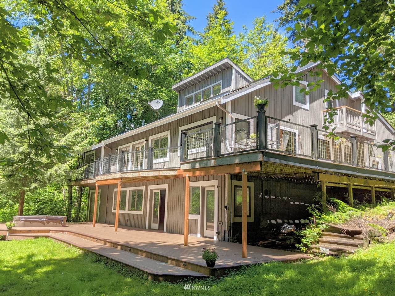 20305 217th Avenue - Photo 1