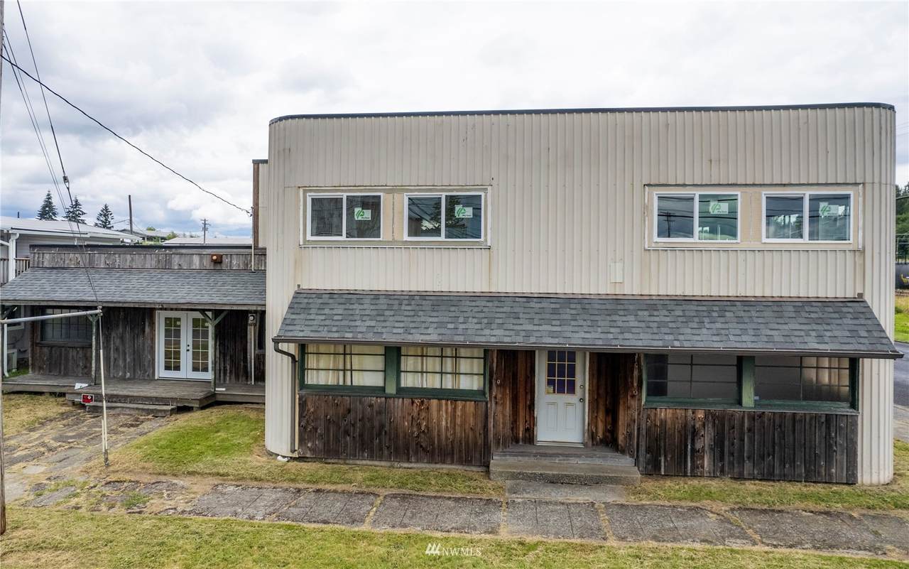 733 State Avenue - Photo 1