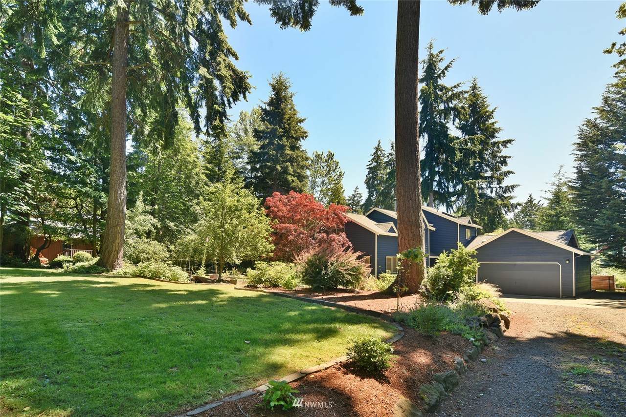 8469 Ferncliff Avenue - Photo 1