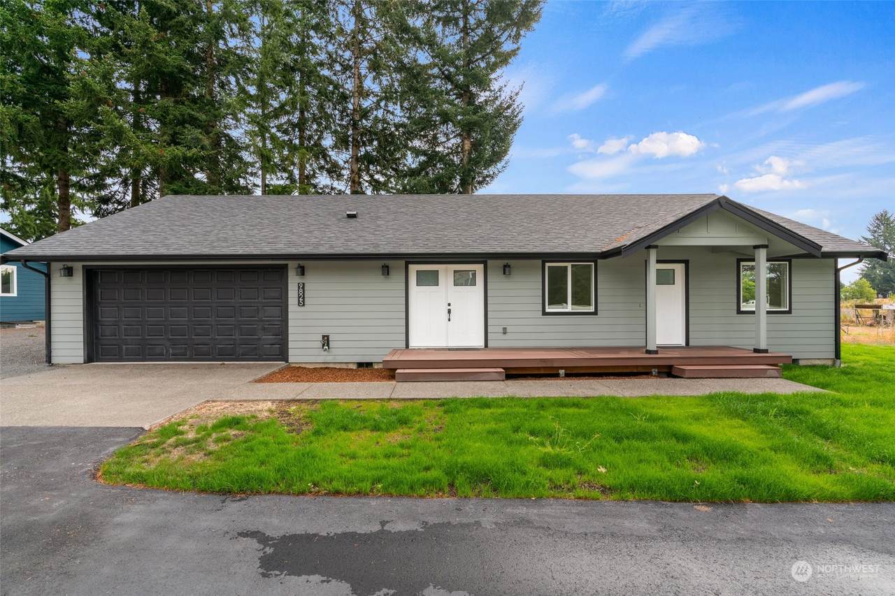 9825 178th Way - Photo 1