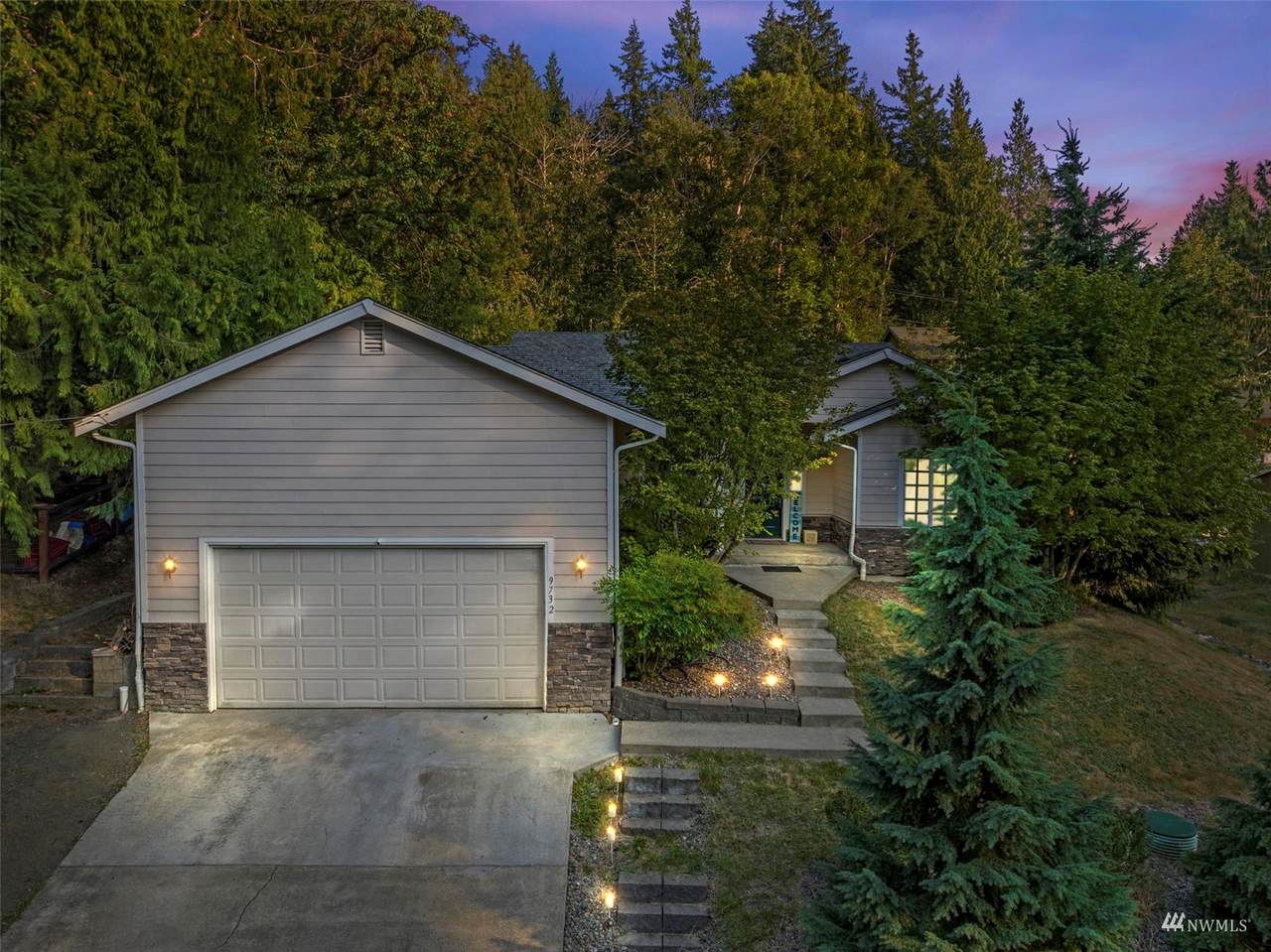 9732 Mariner Drive - Photo 1