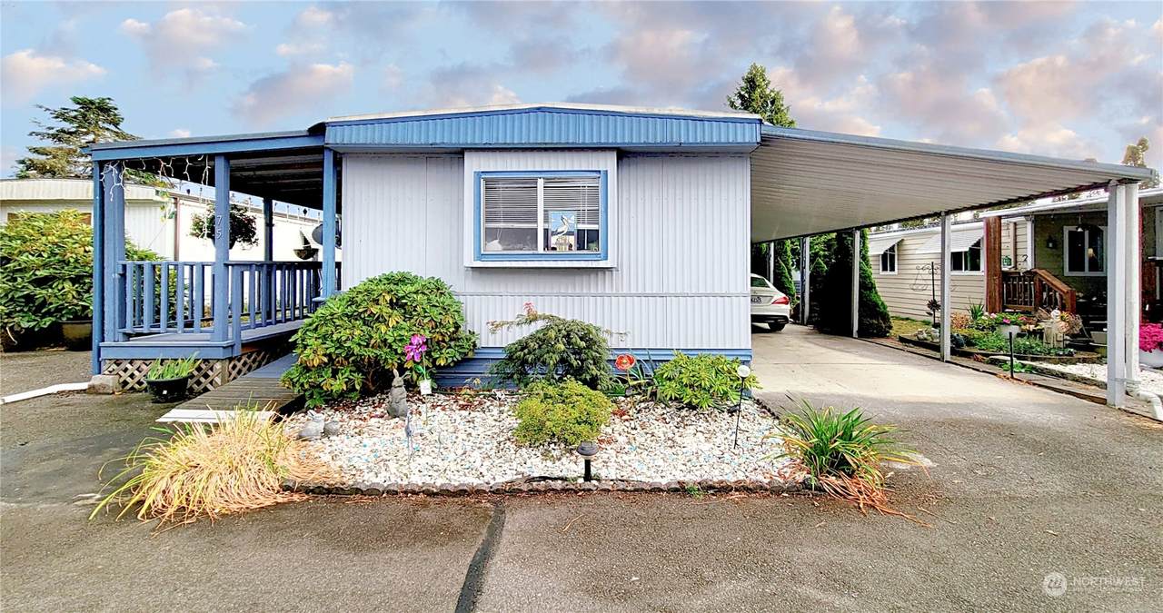 16600 25th Avenue - Photo 1