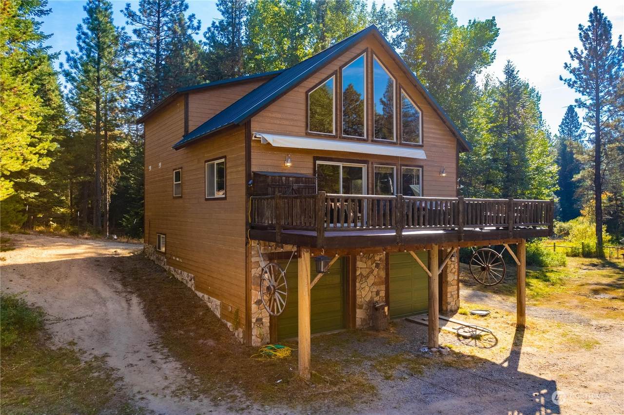 700 Wagon Wheel Road - Photo 1