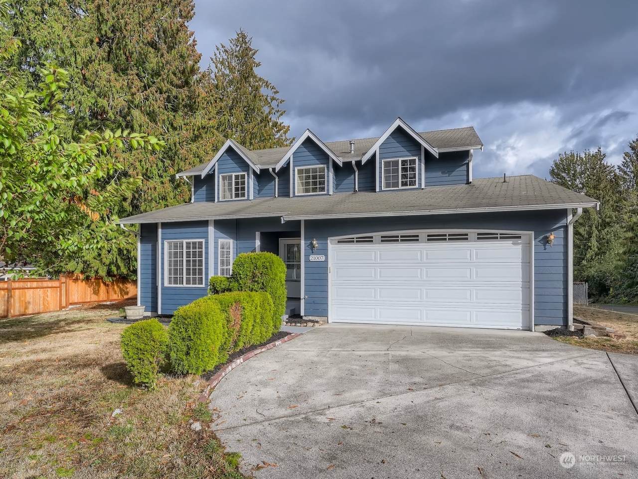 21007 68TH Street Ct - Photo 1