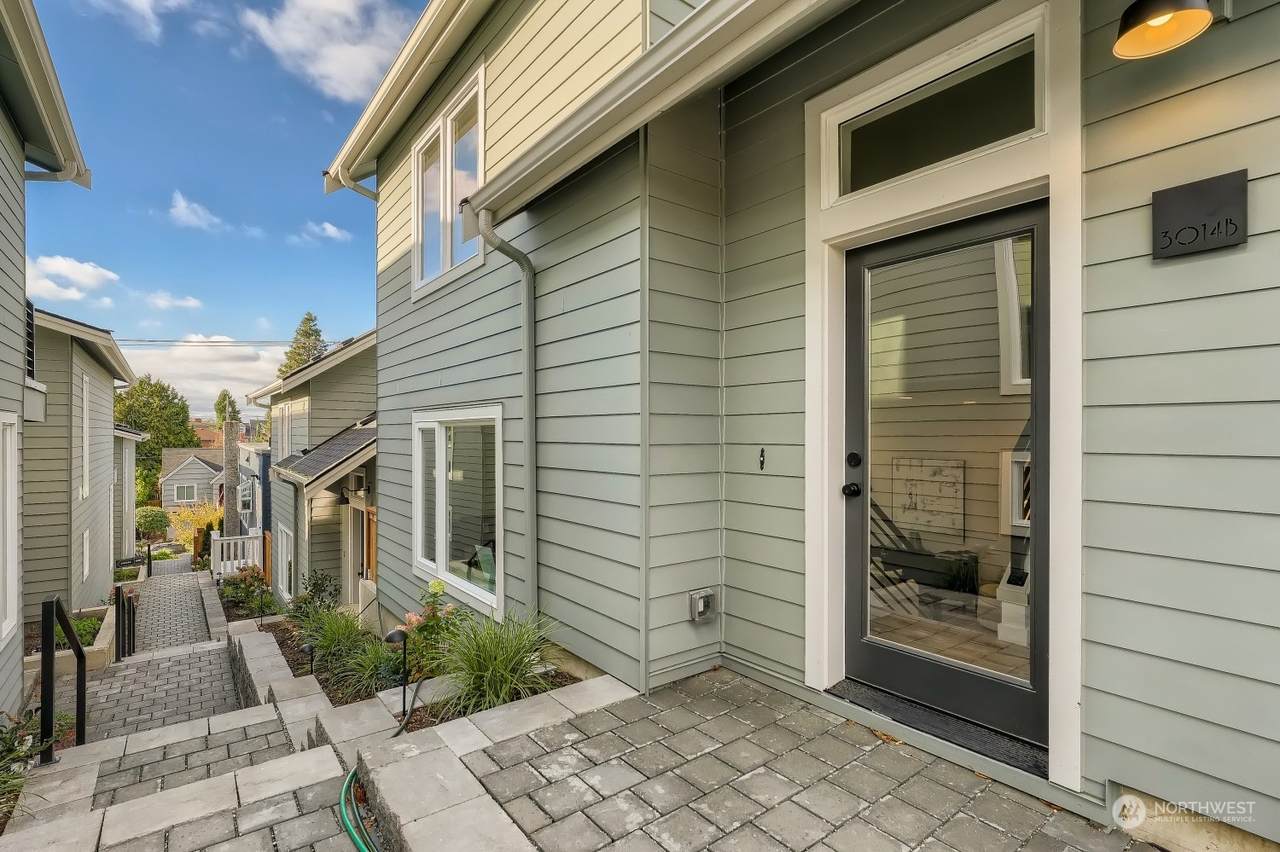 3014 13th Avenue - Photo 1