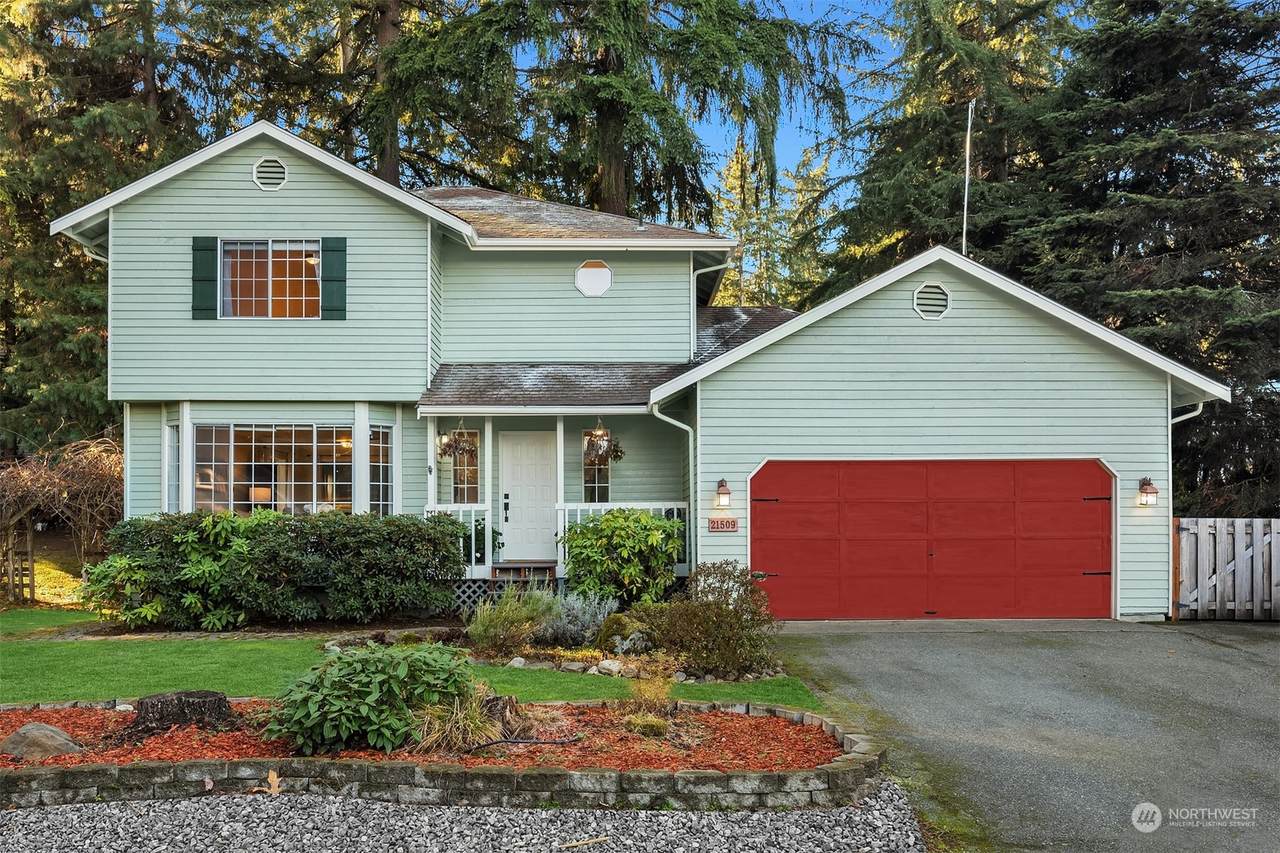 21509 52nd Avenue - Photo 1
