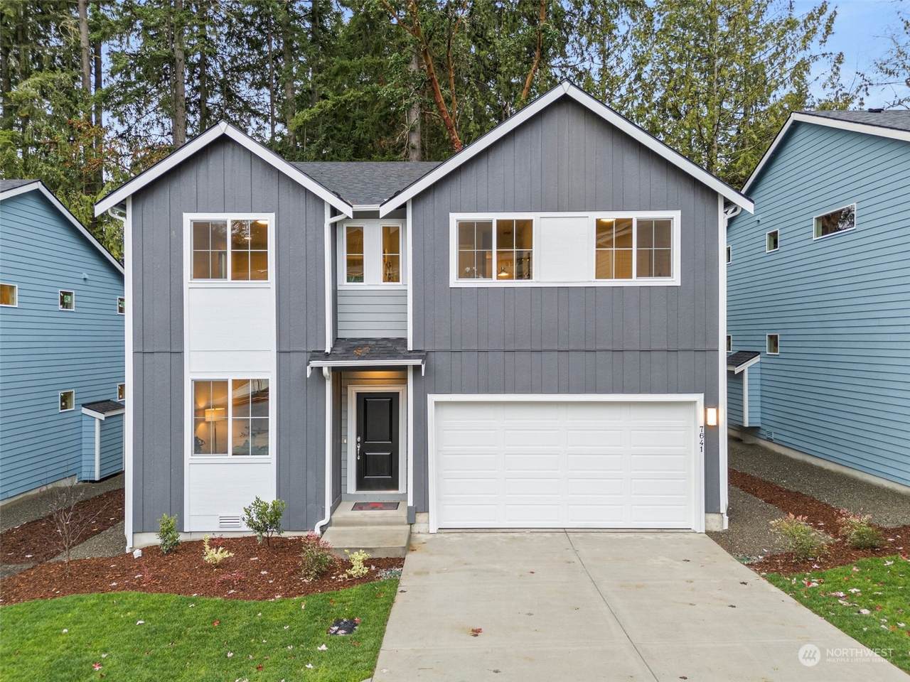 7609 Picasso Circle - Photo 1