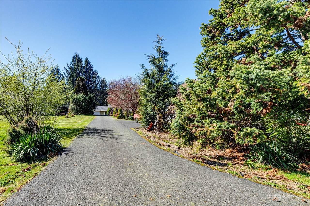 42 Maris Boulevard - Photo 1