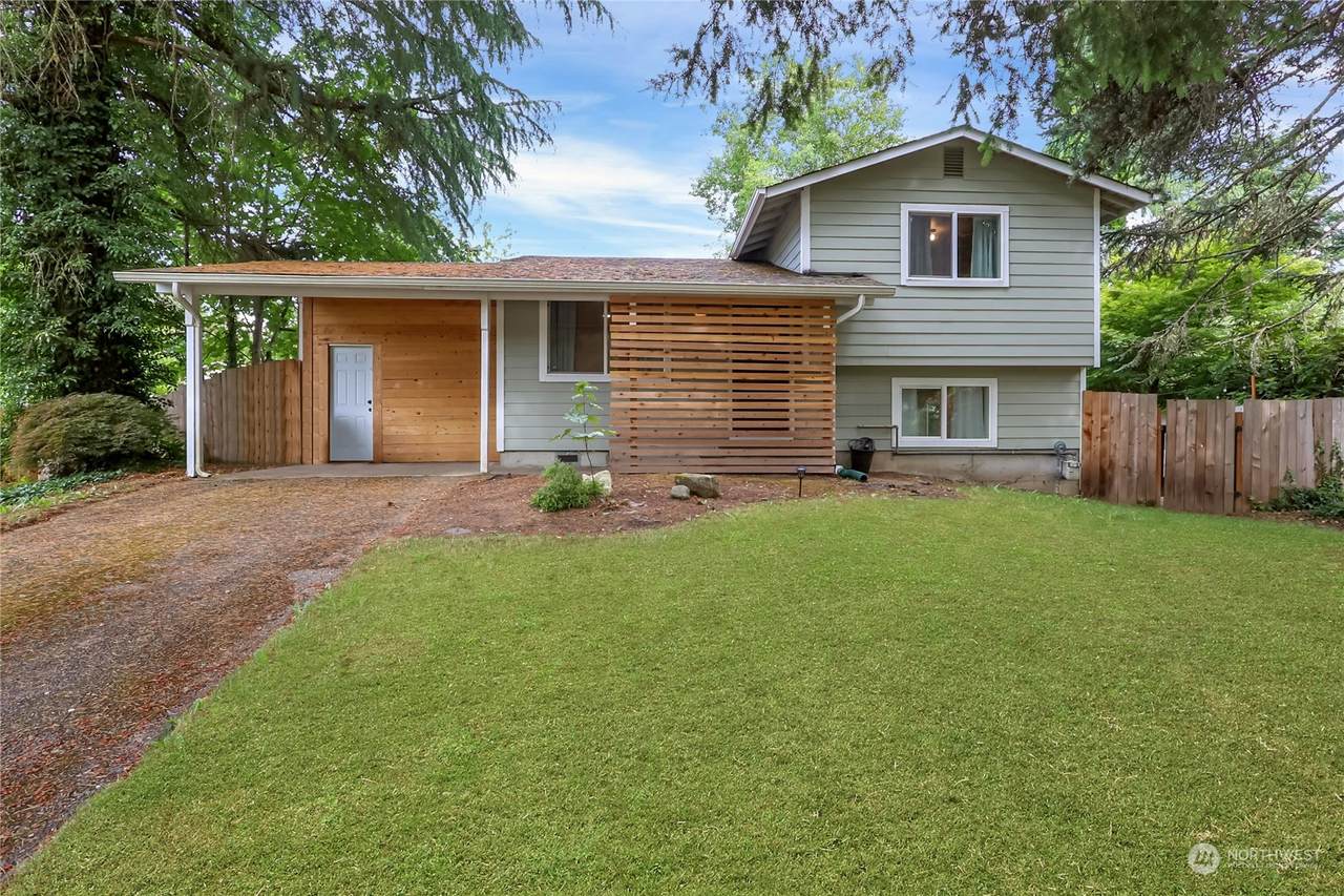 4908 33rd Court - Photo 1