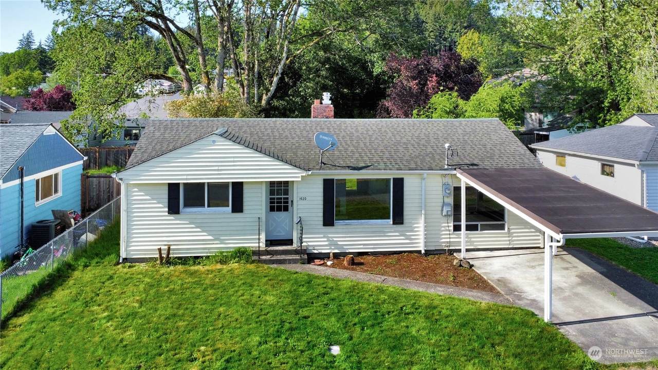 1620 Wilson Avenue - Photo 1