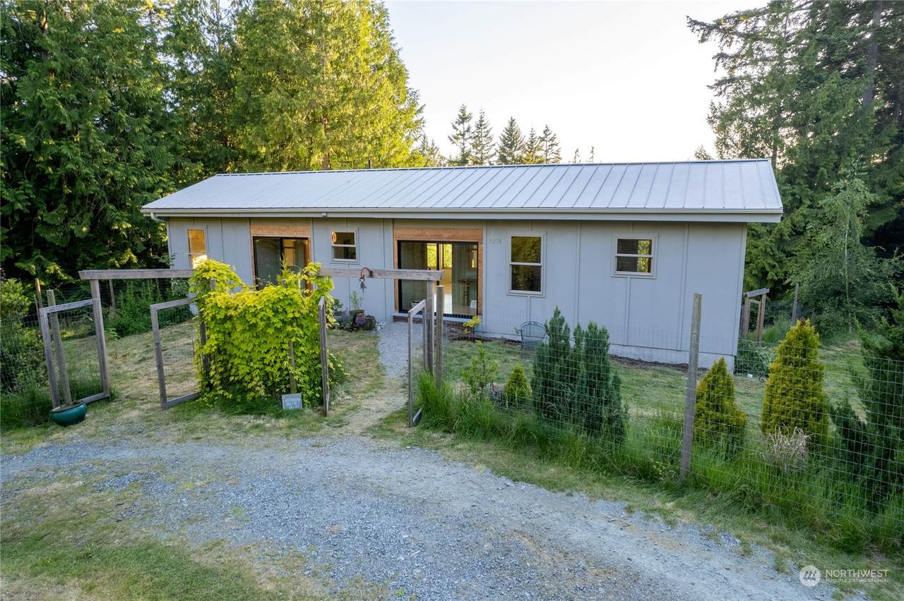5274 Emil Road - Photo 1