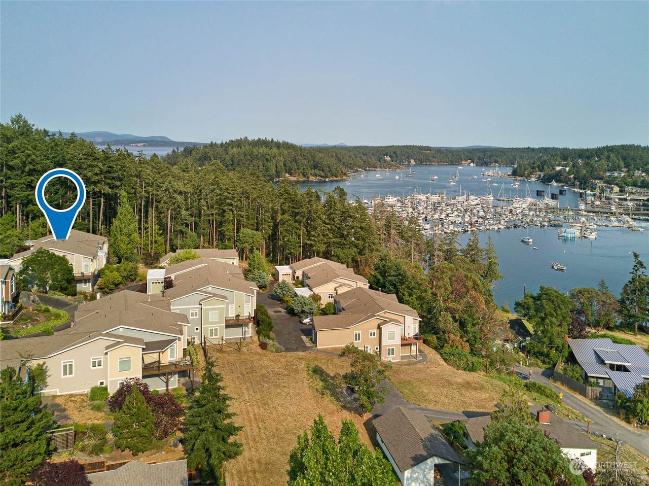 475 Perry Place - Photo 1