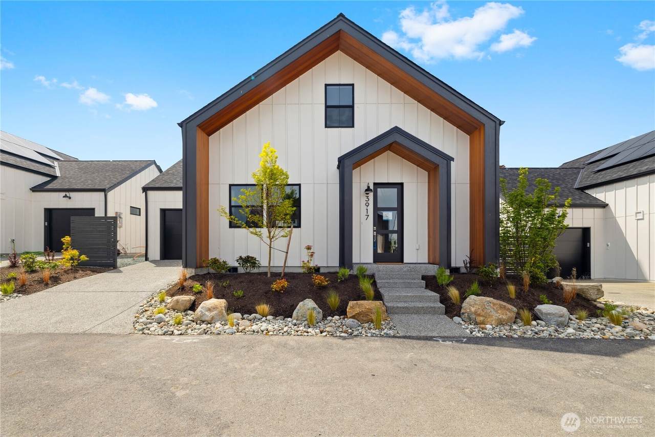 3917 Crosswinds Court - Photo 1